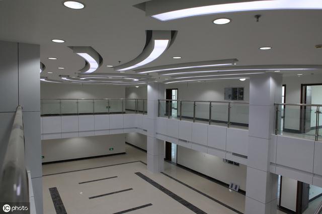 「中海弘方裝飾」南京辦公室常用施工材料