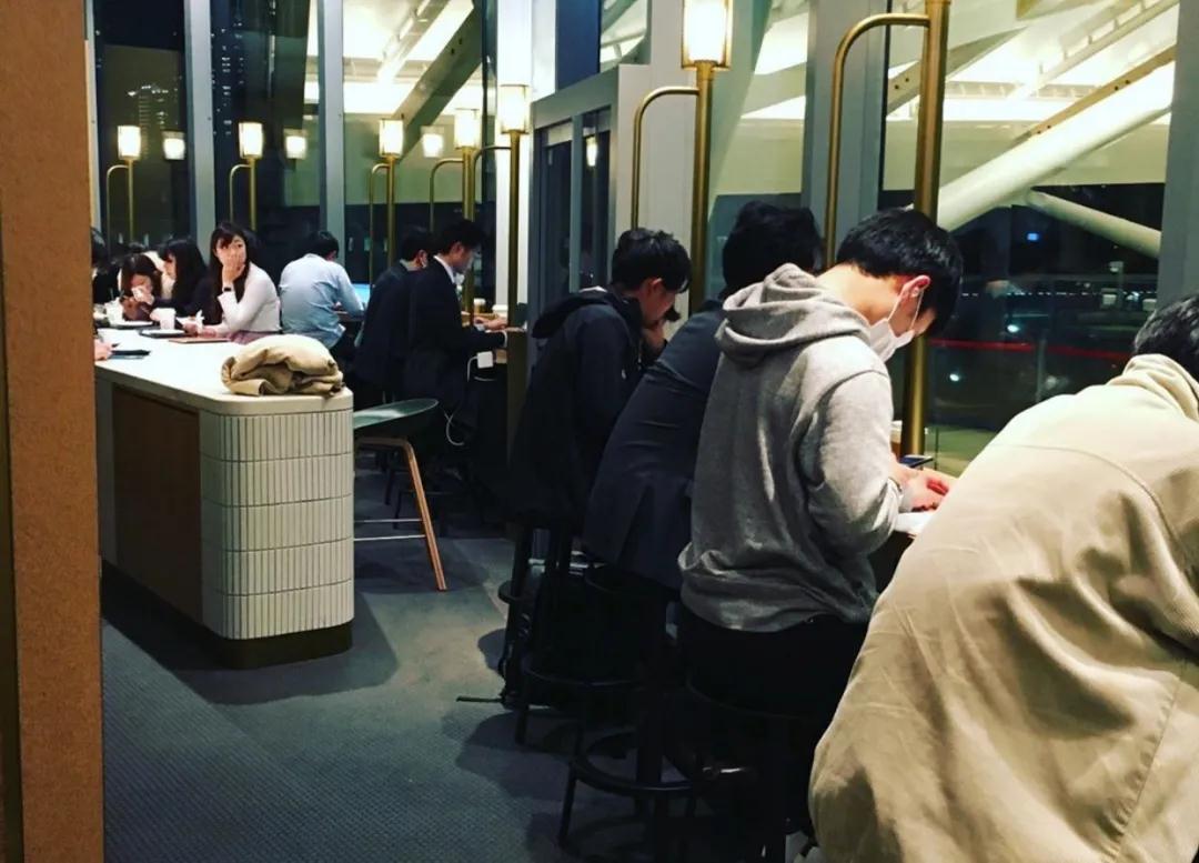 星巴克又放大招！Smart Lounge共享辦公概念店亮相(圖8)