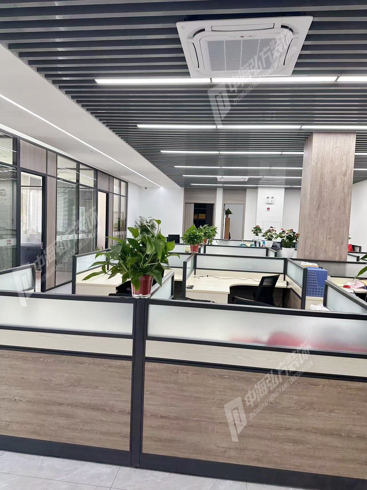愚工智能辦公室裝修完工實景圖(圖4)