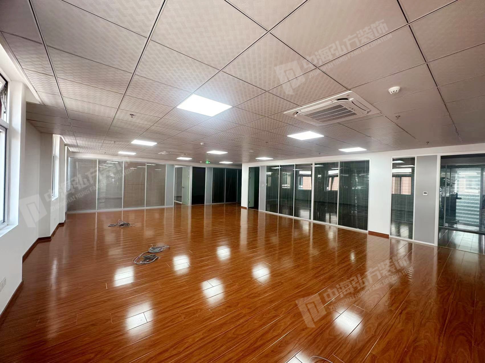 東一辦公室裝修完工實景圖(圖3)