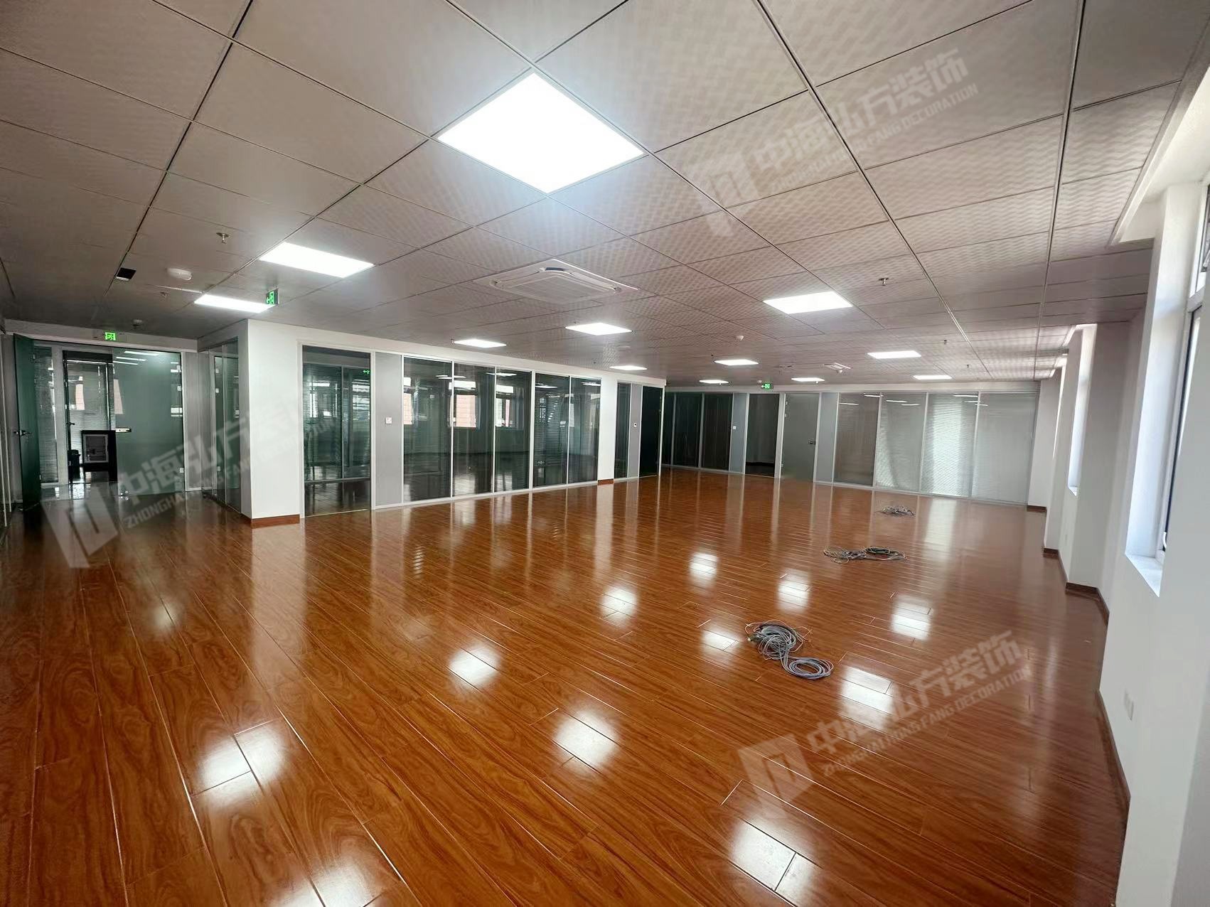 東一辦公室裝修完工實景圖(圖4)