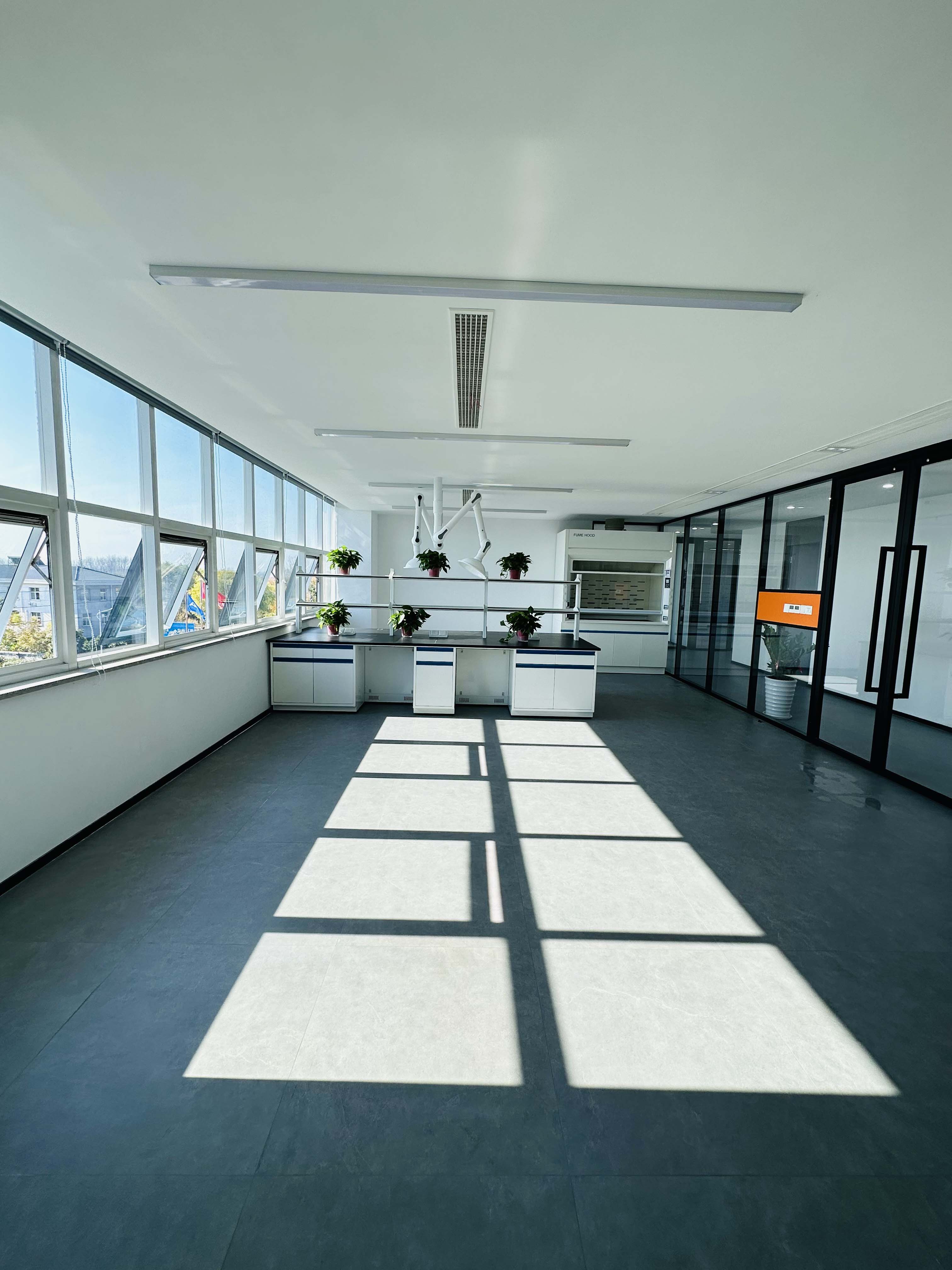 1000㎡實驗室裝修項目現場完工實景(圖13)